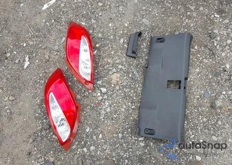 2014 Mazda Mazda2 Sport from USA, damaged, VIN JM1DE1KY5E0185777